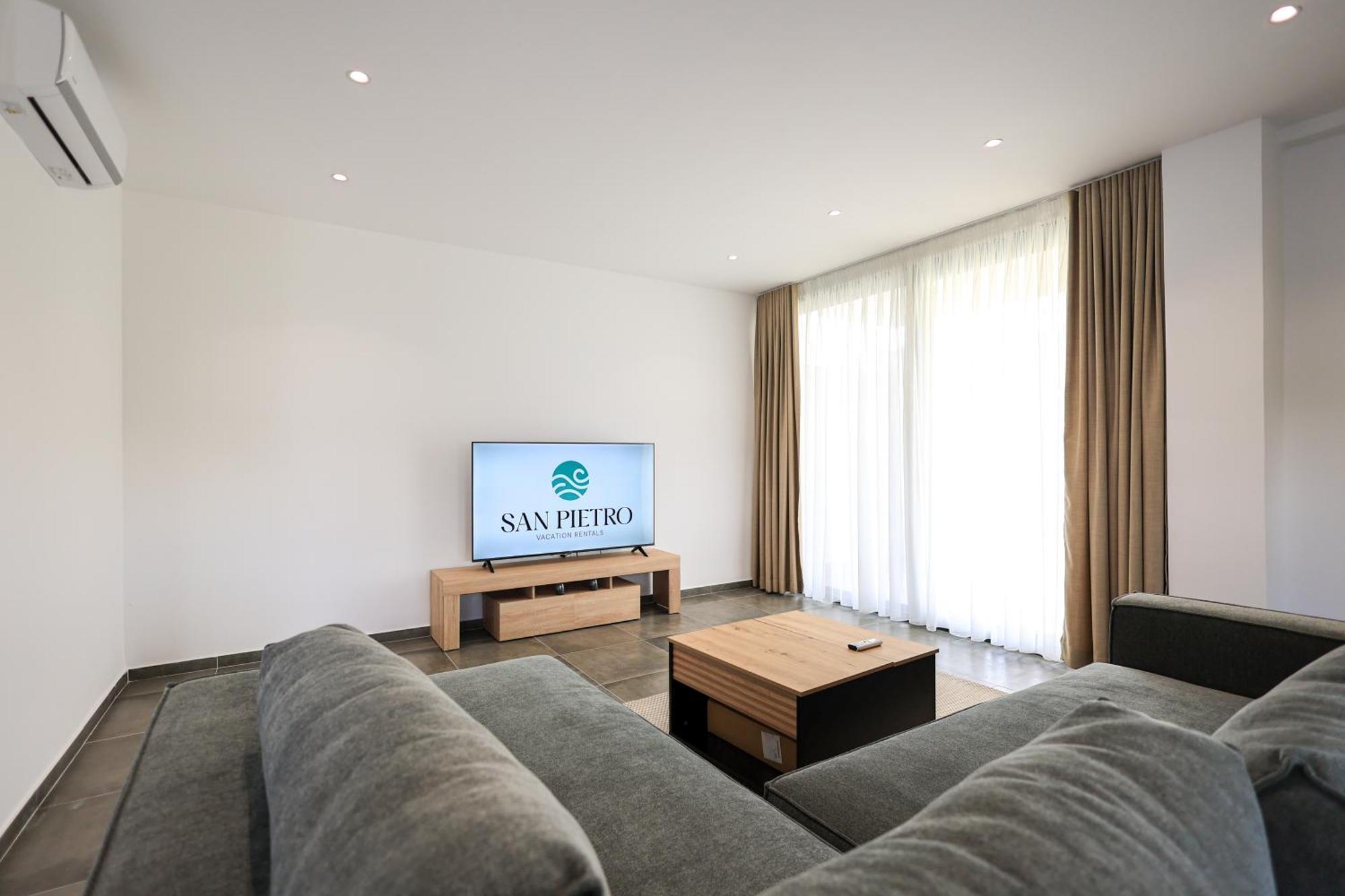 Sanpietro Vacation Rentals Plazhi San Pietro 外观 照片